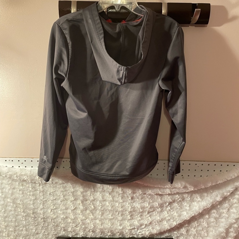 PREVIOUSLY OWNED GREAT CONDITION WOMEN’S STARTER ZIP UP HOODIE GRAY AND RED L - Picture 5 of 14